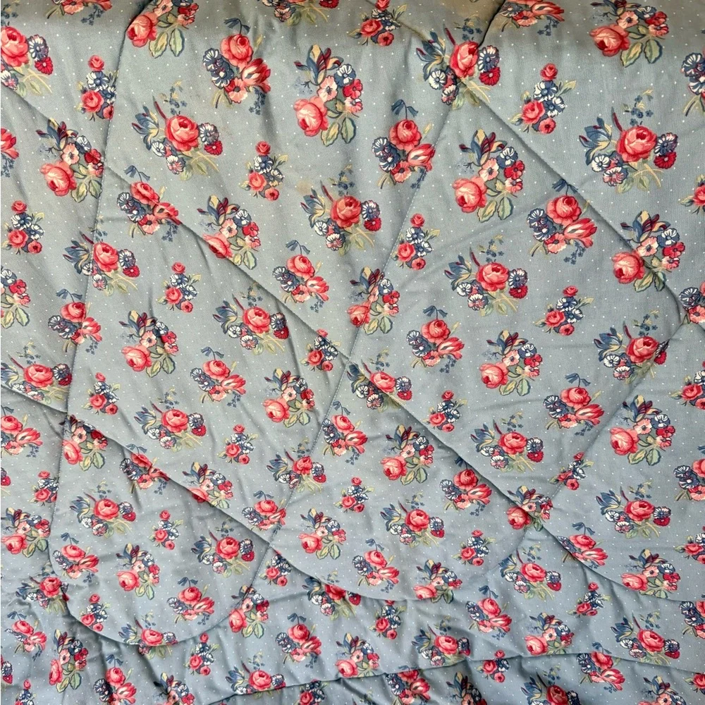Waverly Twin Comforter & Pillow Set - Pink Rose Print